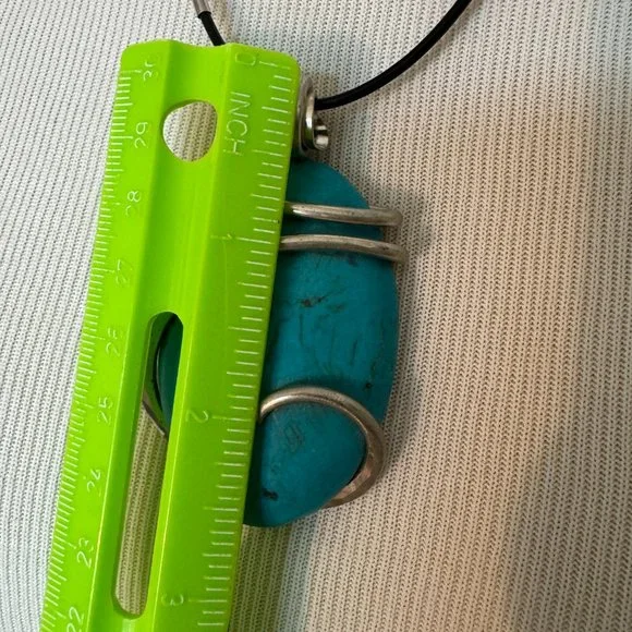 Turquoise and Silver Pendant Necklace | Leather Choker | NWT - Picture 8 of 9
